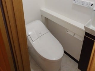 トイレ（施工例）へ
