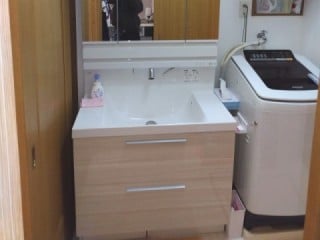 洗面（施工例）へ